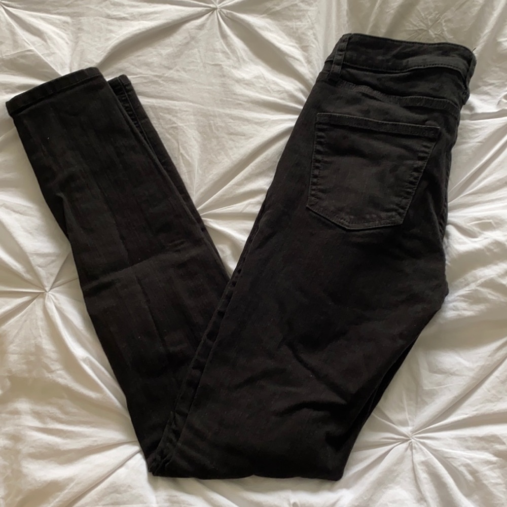 Black ripped jeans